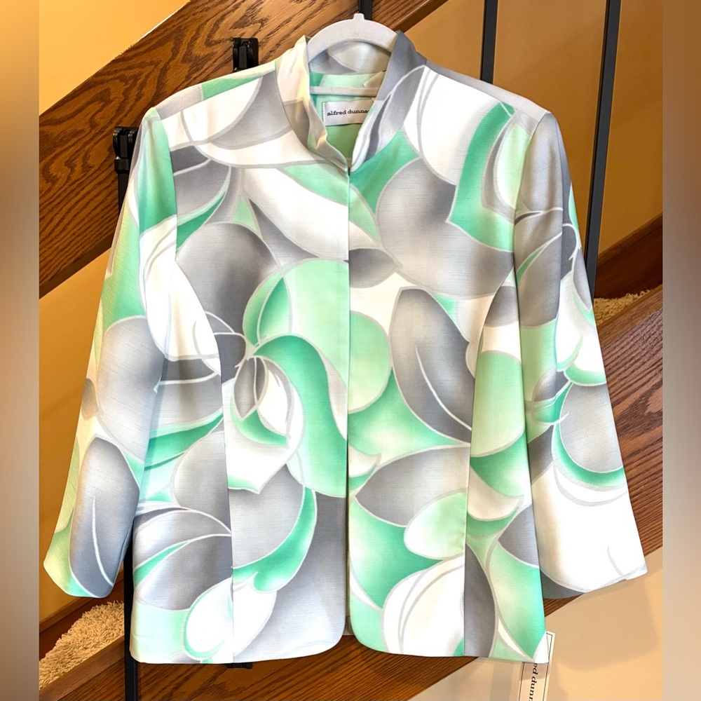 Alfred Dunner Blazer Mandarin Collar Green gray White Multi Pockets SZ. 14 NWT